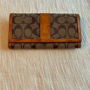 Coach Brown and Tan signature kiss lock full size Wallet